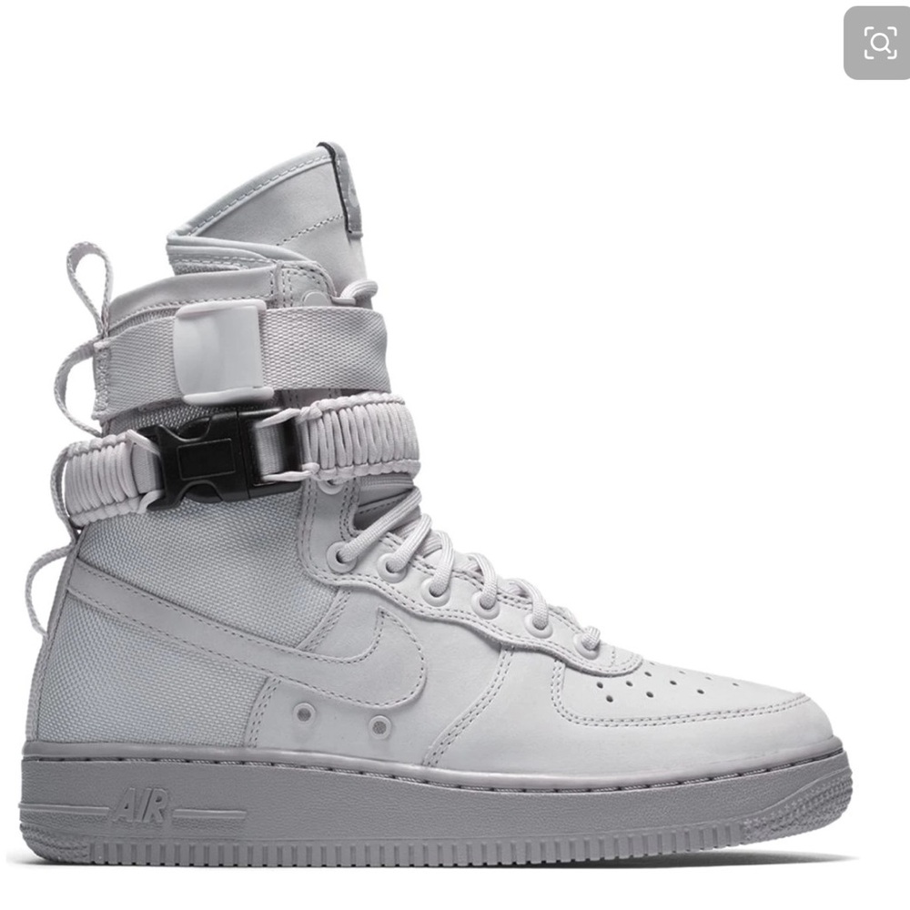 Nike SF Air Force 1 High “Vast Grey”